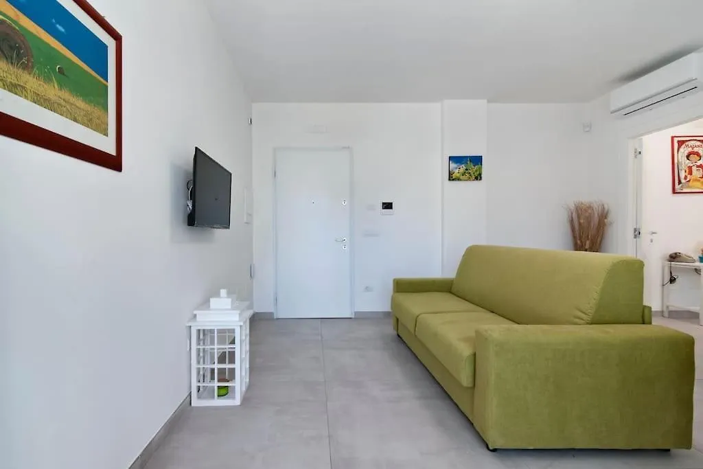 Renoir - Balcone E Box Auto - Lecce Selection Apartment